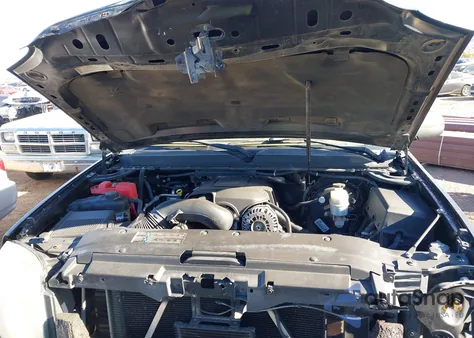 2007 GMC Yukon Xl 1500 Denali z USA, uszkodzony, nr VIN 1GKFK668X7J174557